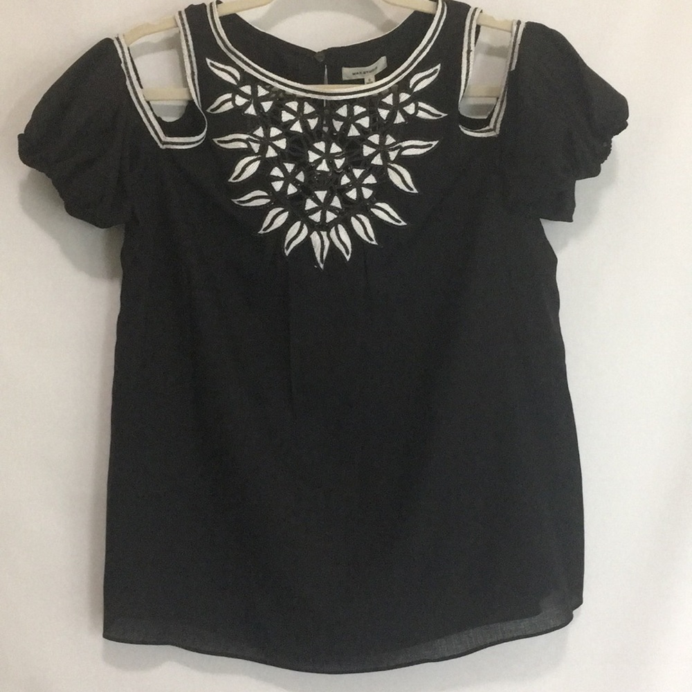 Max Studio cold shoulder top
